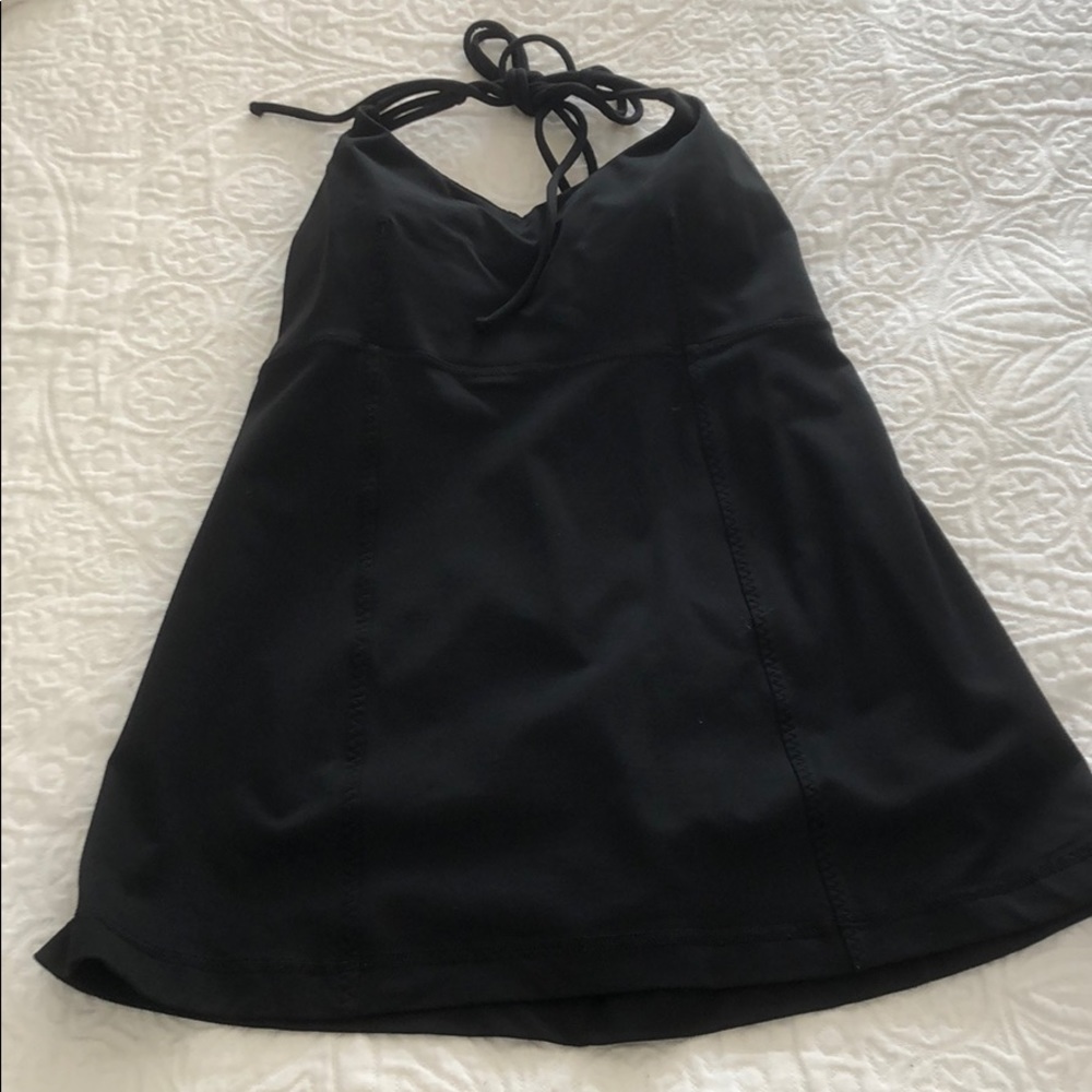 Lululemon women’s halter top. Size 8, black.